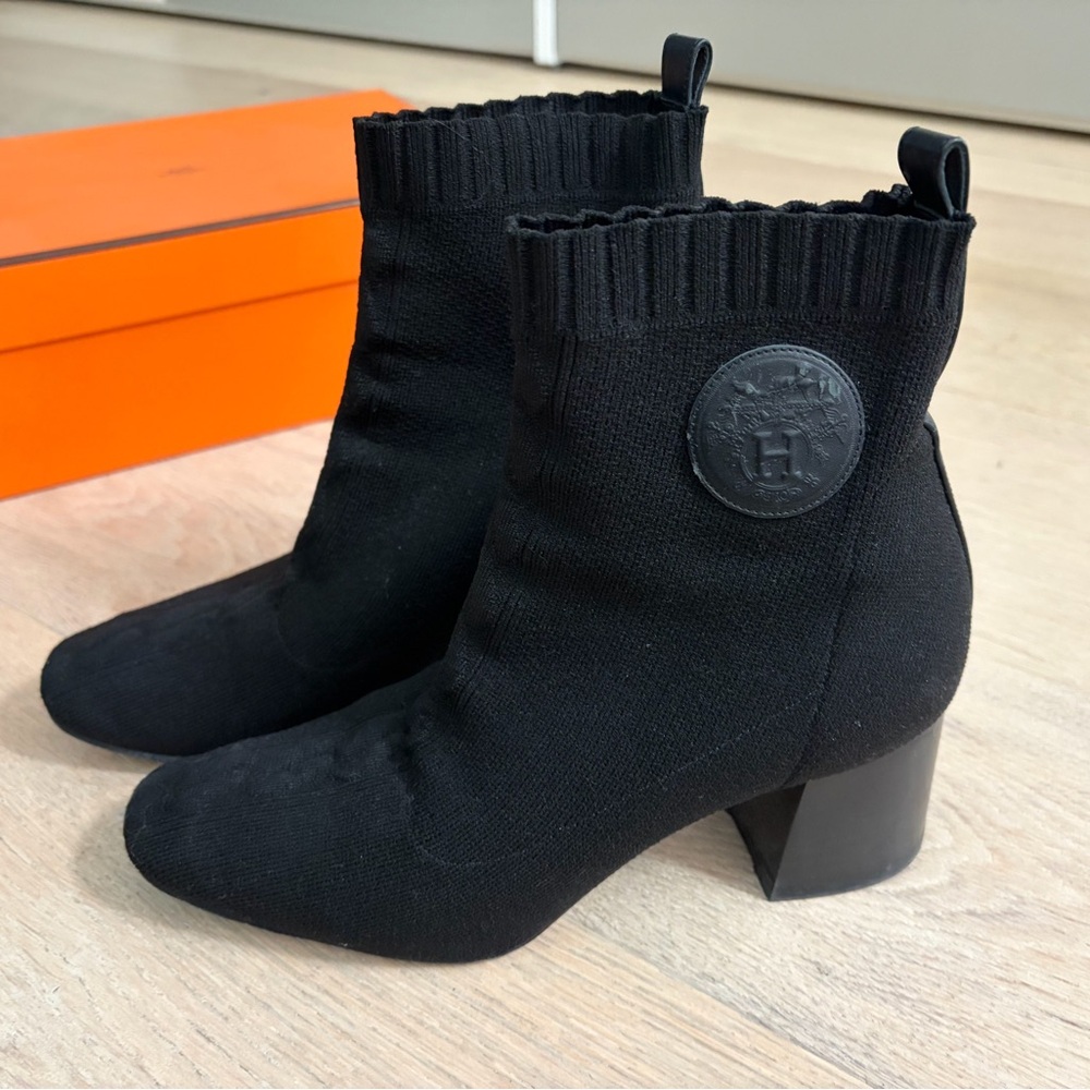 Hermes Black Volver 60 Ankle Boots - Picture 2 of 7